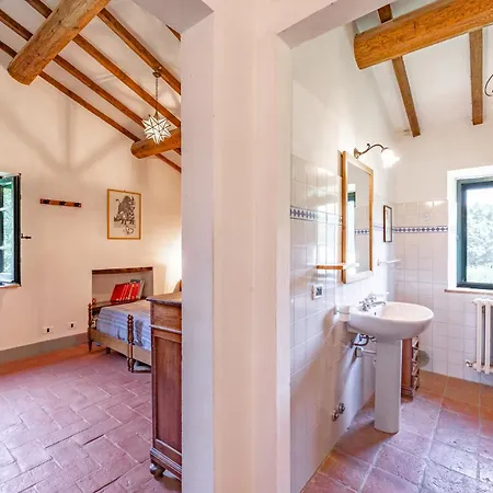 Semidetached Shared Pool - Happy Colle (Terni)