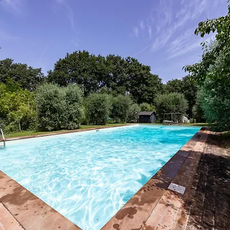 فيلة Semidetached Shared Pool - Happy Colle (Terni)